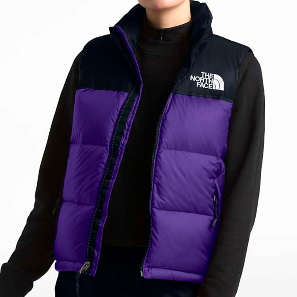 The North Face women’s 1996 Retro Nuptse Vest! Limited edition. Dark Purple.